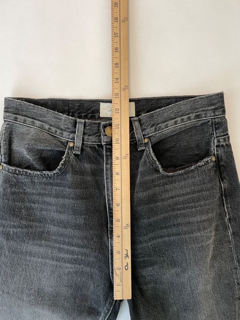 The Great. Kick Bell Jean Women’s 27 Gray Denim Flare Raw Hem Medium Wash 70's - Picture 7 of 9